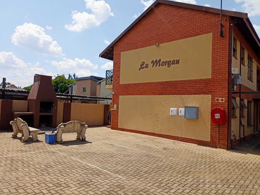 To Let 2 Bedroom Property for Rent in Bult South North West